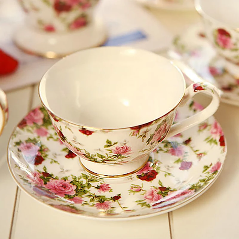 European Fine Bone China Coffee Set Floral Ceramic Cup and Saucer Sugar Milk Tea Pot 15 Pieces English Afternoon Tea Set