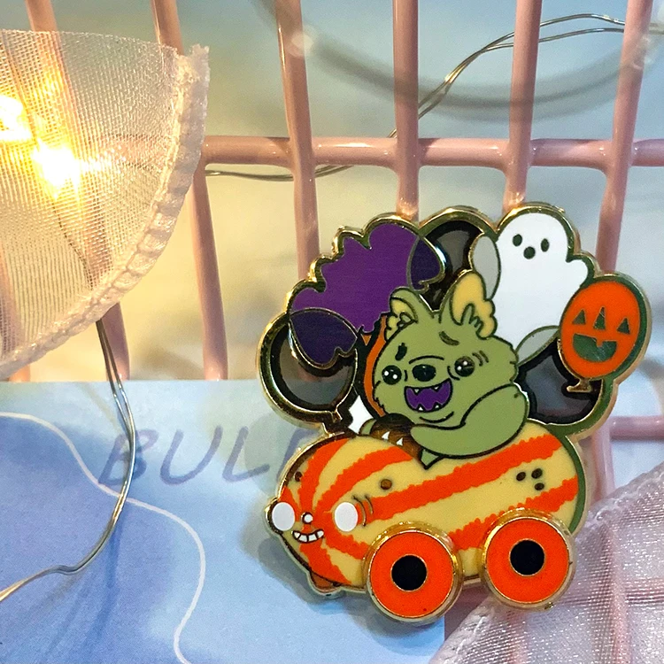 Custom Your Design Gold Plating Rotate Sliding Pins Medal Spinning Medal Spin Enamel Pins