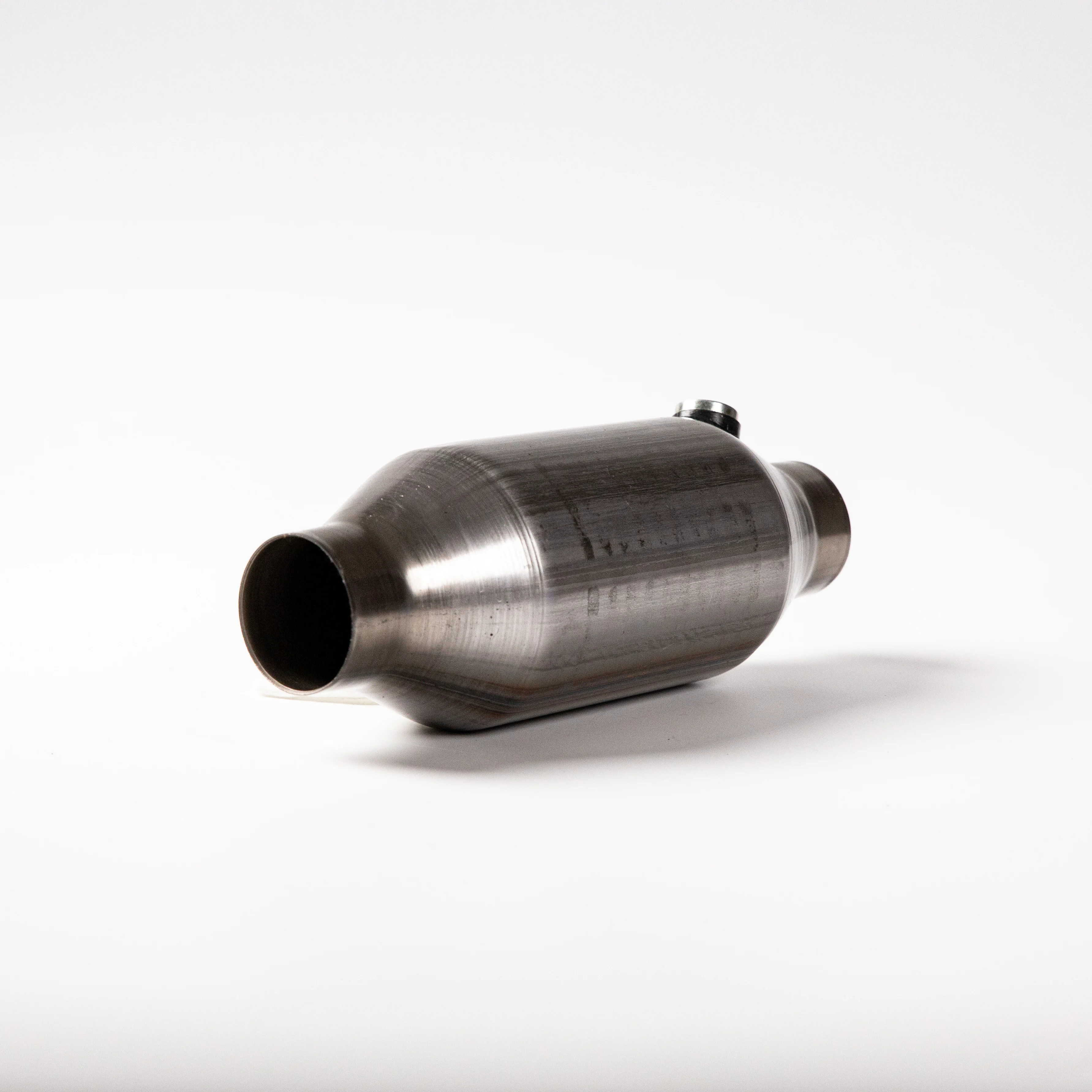 Auto catalyst three-core metal substrate catalyst 2.5 inch catalytic converter