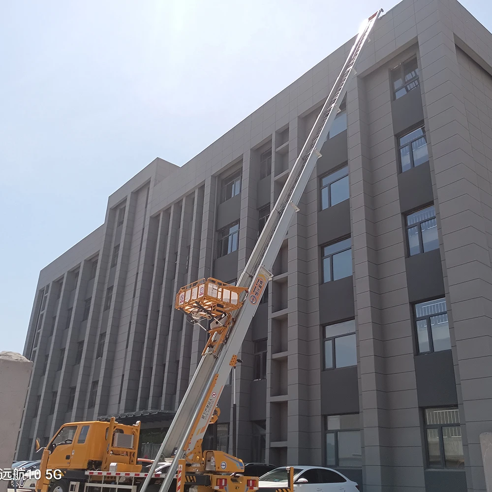 Low Price 28m 38m 45m Aluminum Aerial Ladder Lift Truck Telescopic Working Platform