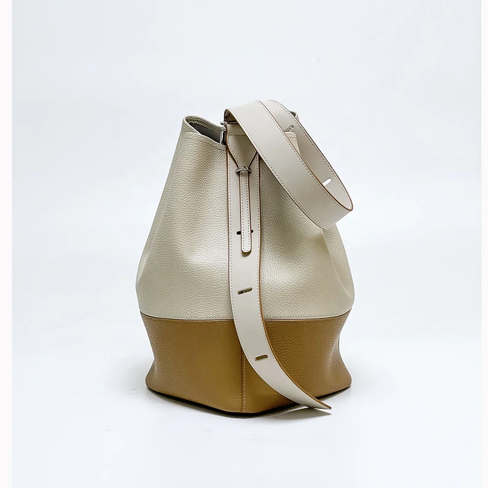 Женская сумка через плечо