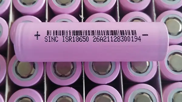 Hot AAA Battery 18650 Lithium Battery 1500mAh 2000mAh 2600mah 3000mah 3500mah 4000mAh Rechargeable Battery Lithium 18650