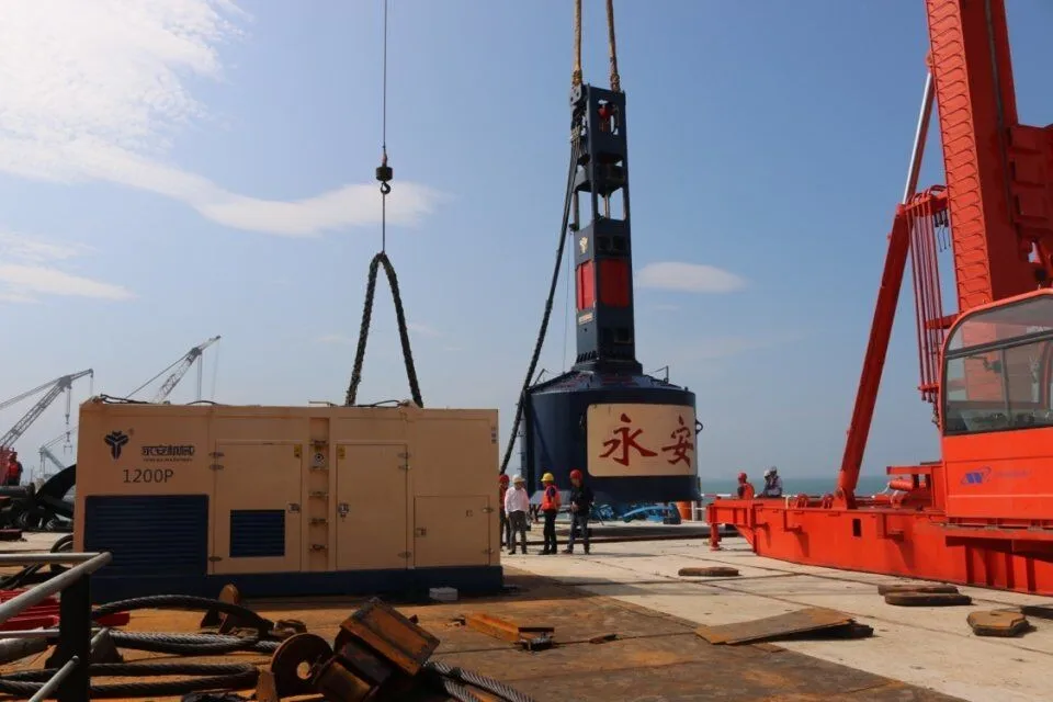 
Yongan YC-40 hydraulic Impact hammer for piling 