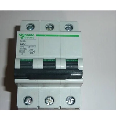good quantity and good quality  IC65N Miniature circuit breaker C curve 3p 4p 32A 16A 4A MCB