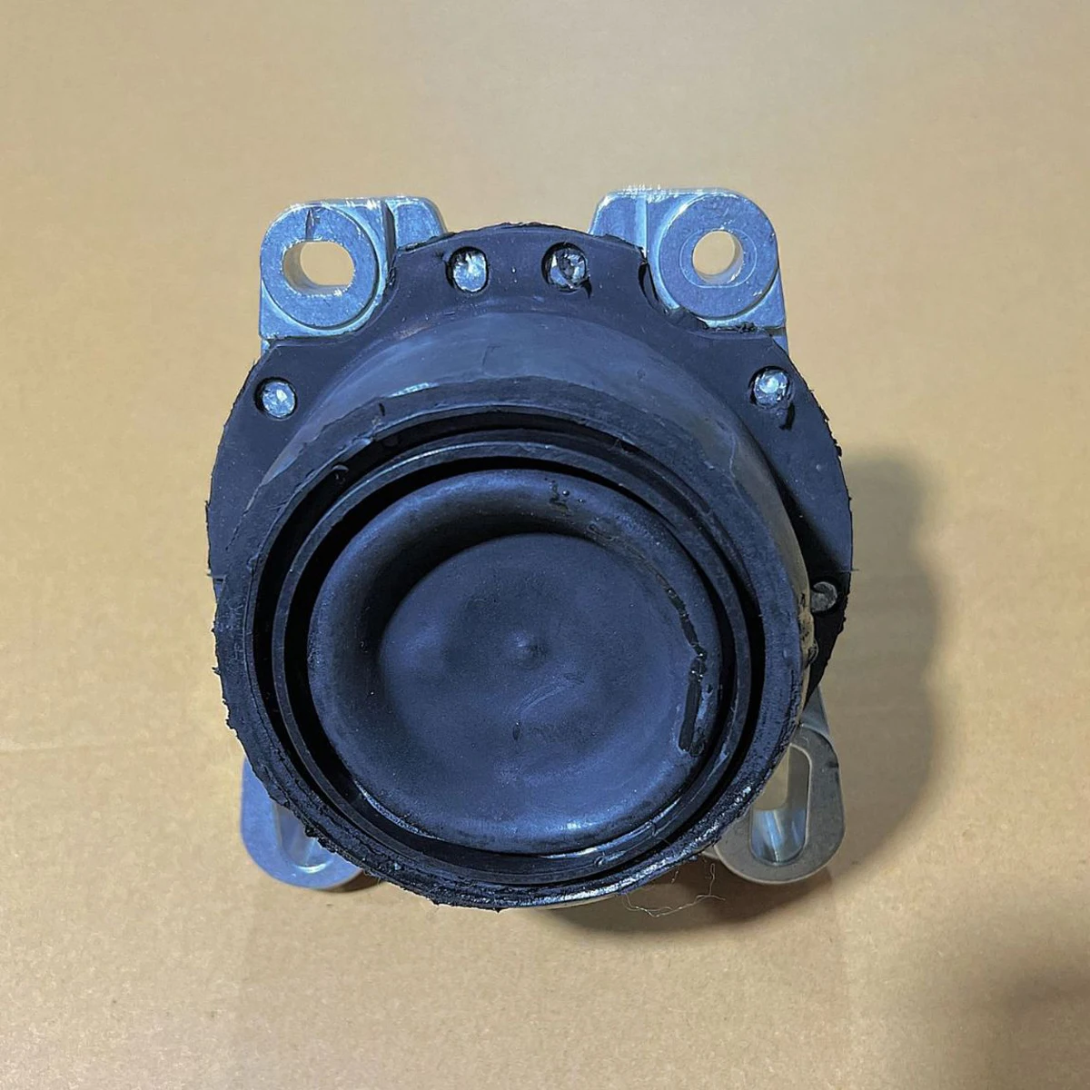 7C116A002AA 1735879 4721590 Auto engine mount for Ford Transit