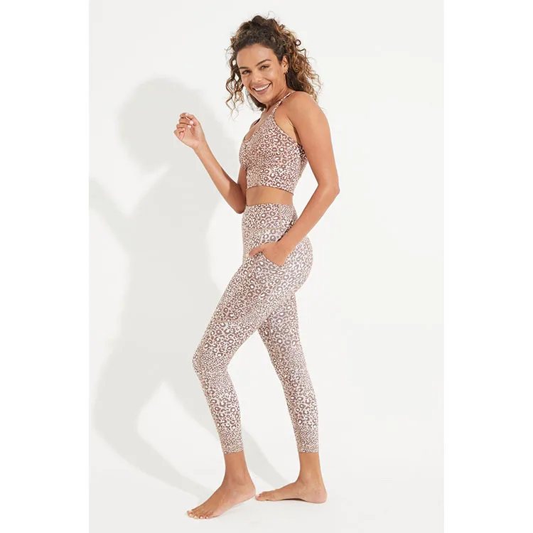 2021 digital printing  Sports Clothing Leopard yoga set  High Waisted leggings with the pocket for women