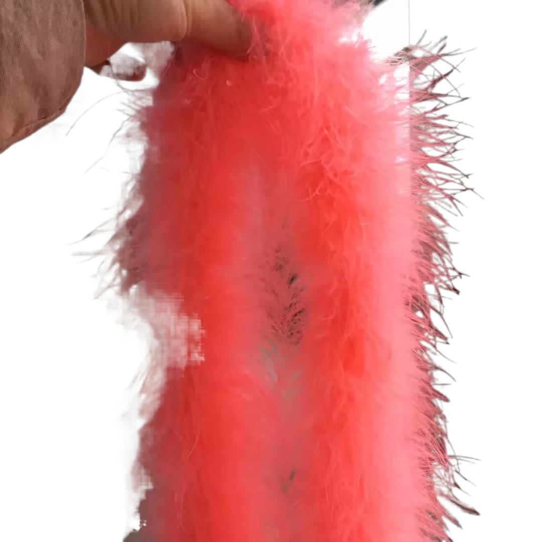 Шарф из перьев индейки