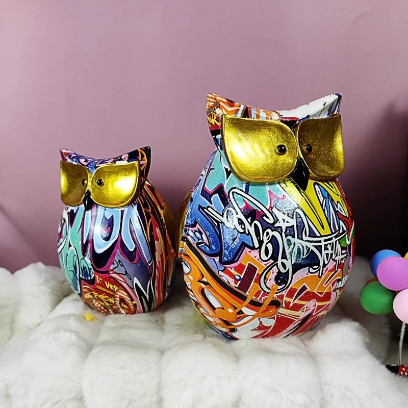 2021 Vivid Resin Owl Figurine Sculpture Polyresin Animal High Quality 3d Party Gifts