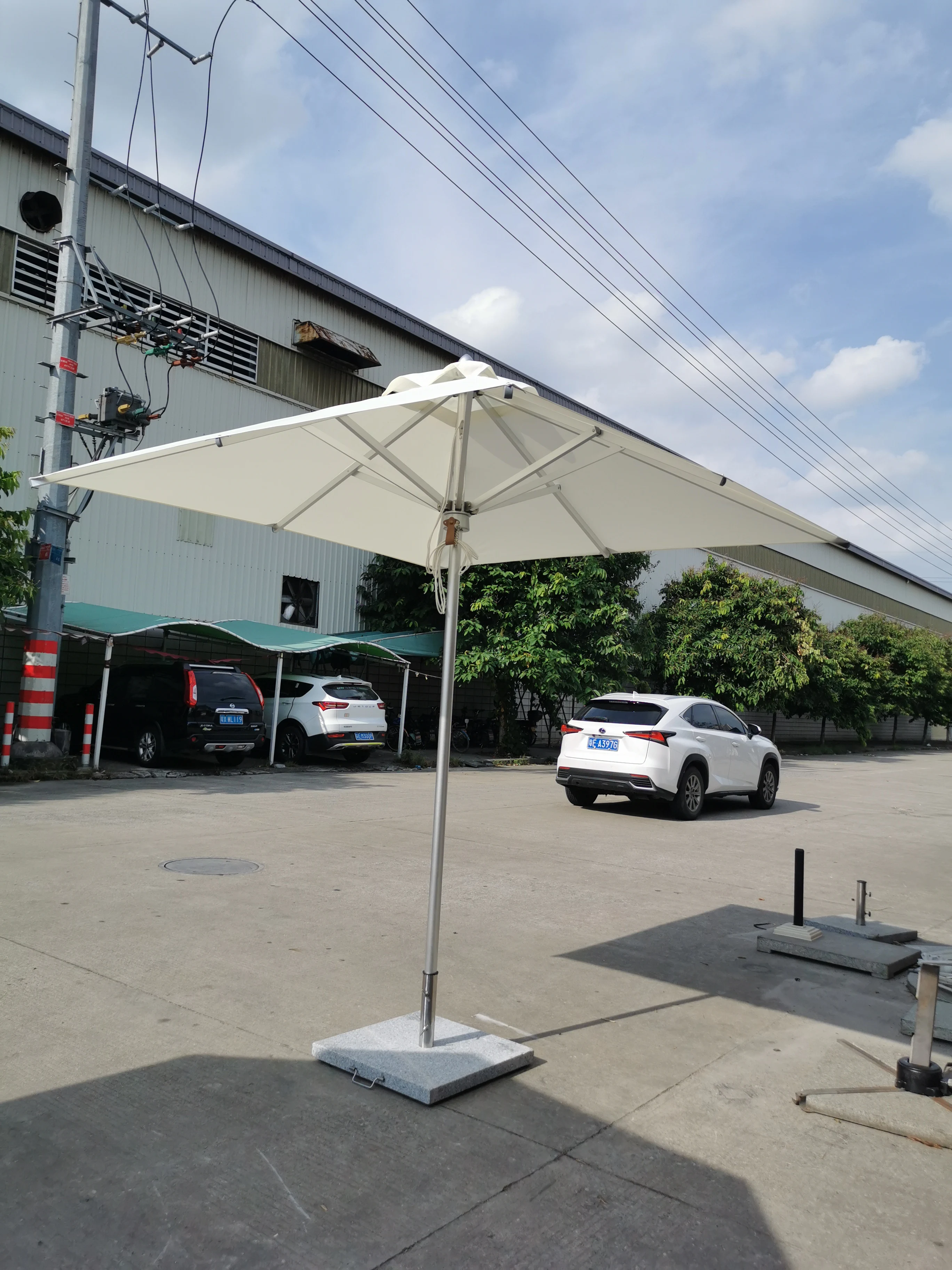 low price 2.7 meter  umbrella custom market round Decorative Garden Umbrellas new design  Outdoor furniture parasol