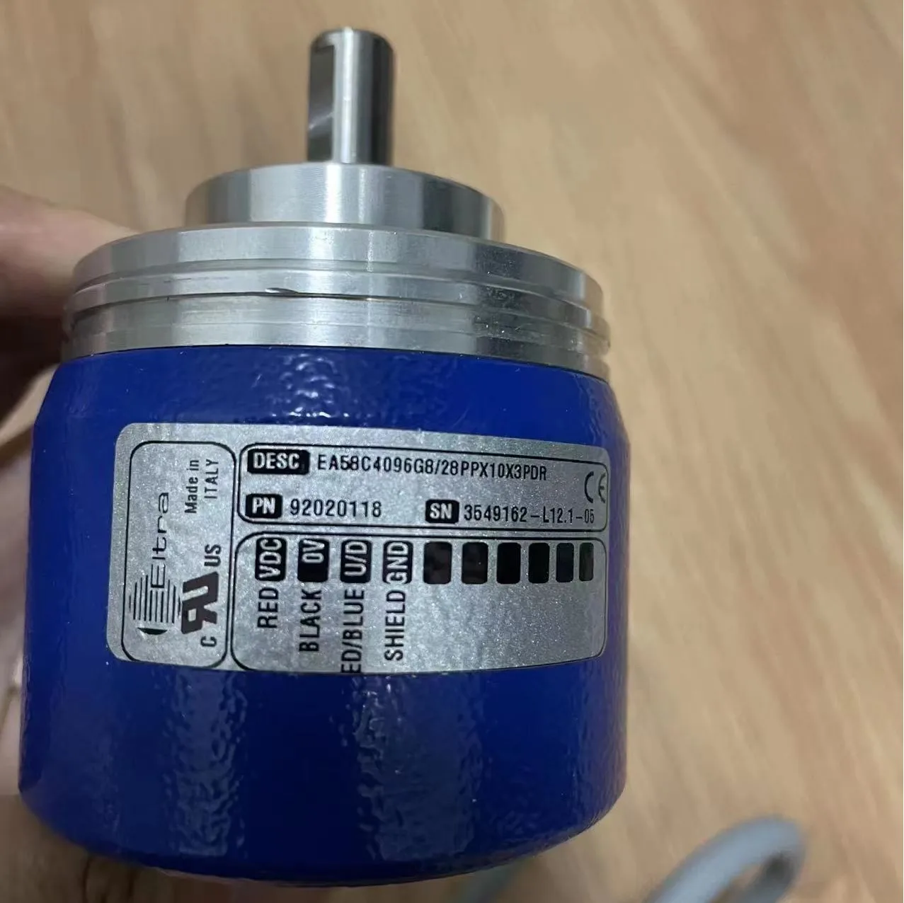EL63PB1024Z5L10X3PR0,5+M,870  rotary encoder New original genuine goods are available from stock