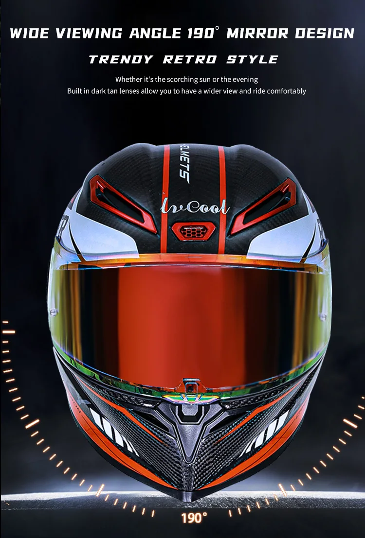 Мотоциклетный шлем с козырьком