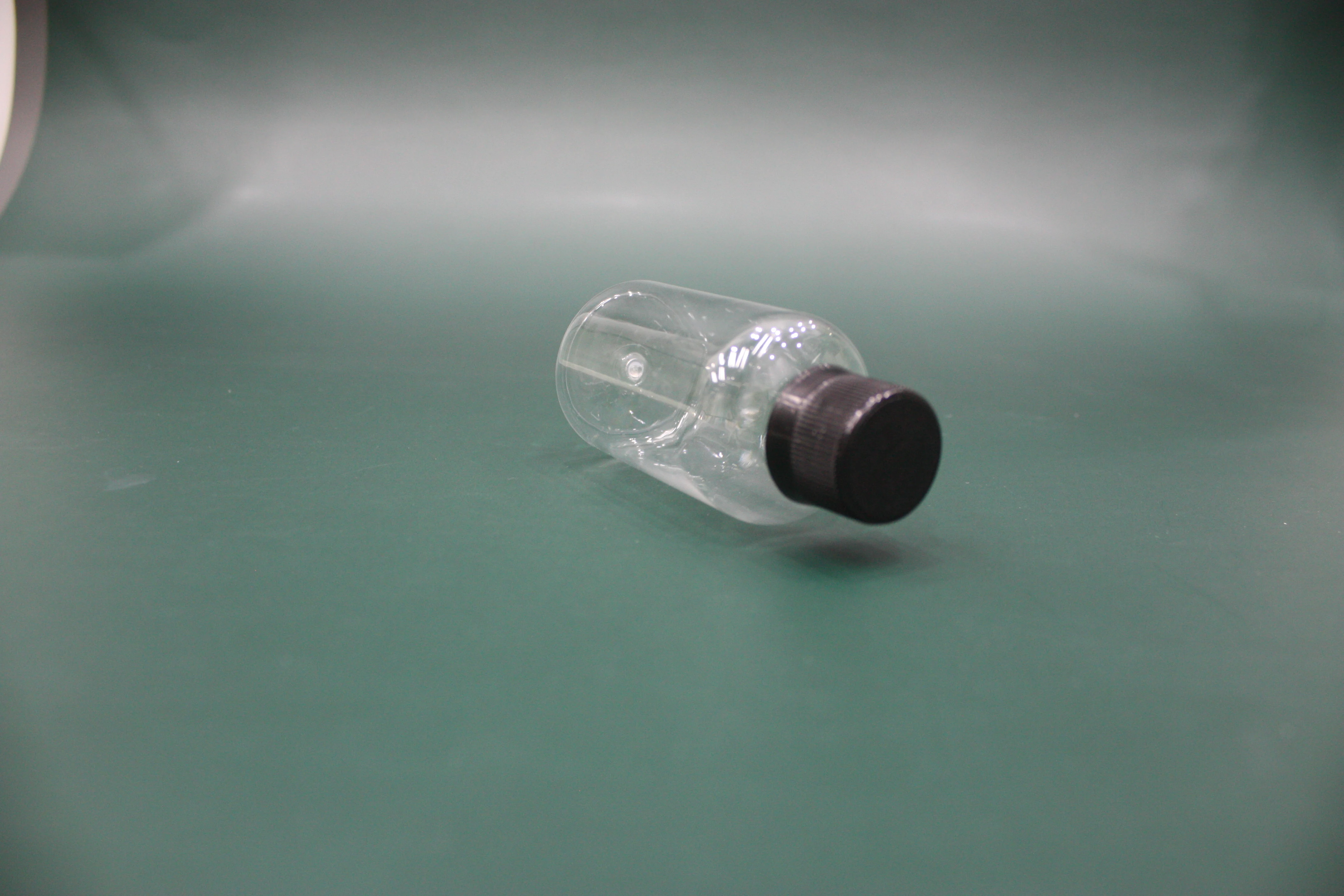Amber Plastic Lotion Bottle Flip Top Cap Bottle Hotel Travel Size Mini Shower Gel Body Wash Toner PET Bottle
