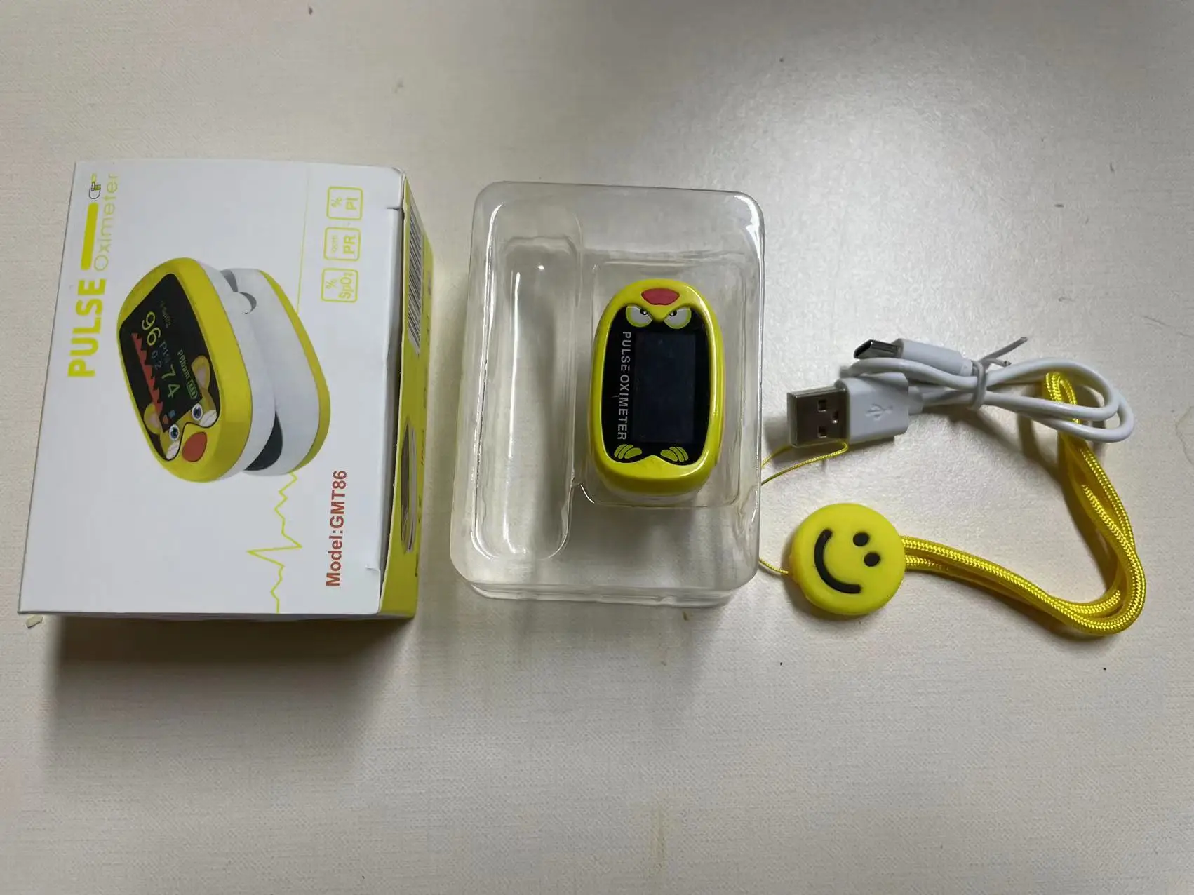 Finger Pilsoximeter High Accuracy Kids Finger Clip Fingertip Pulse Blood Oxygen Oximoter Finger Monitor