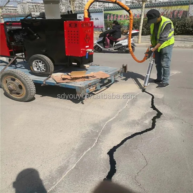 Electric road crack sealing equipment