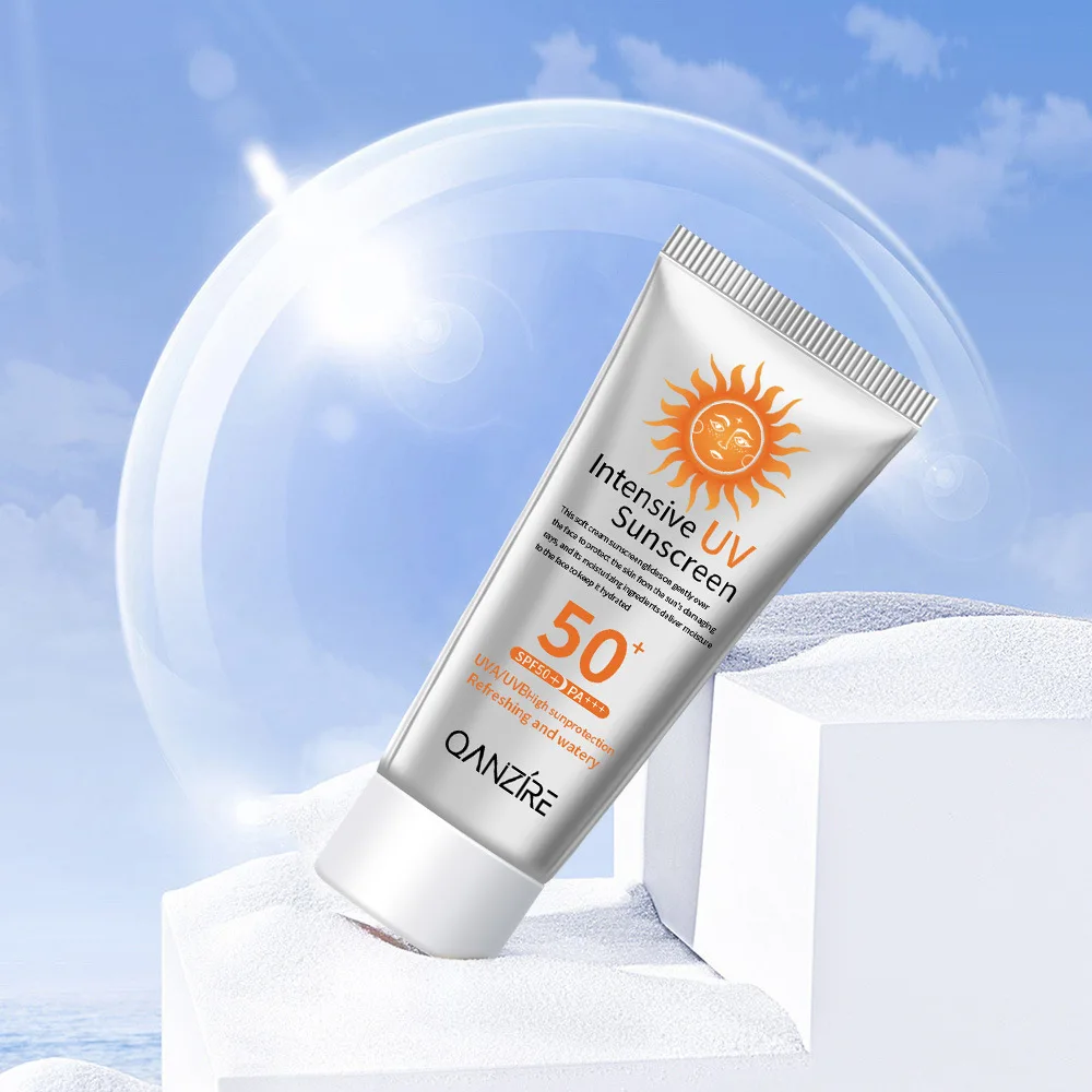SPF50+ Lightweight Moisturizing Sunscreen UV Protection high power sunscreen cream anti ultraviolet and anti sweat