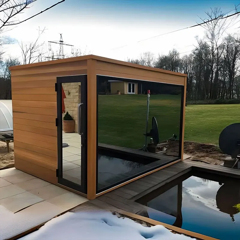 Outdoor Traditional Sauna - Large 4-Person Sauna Crafted from Canadian Red Cedar And Hemlock