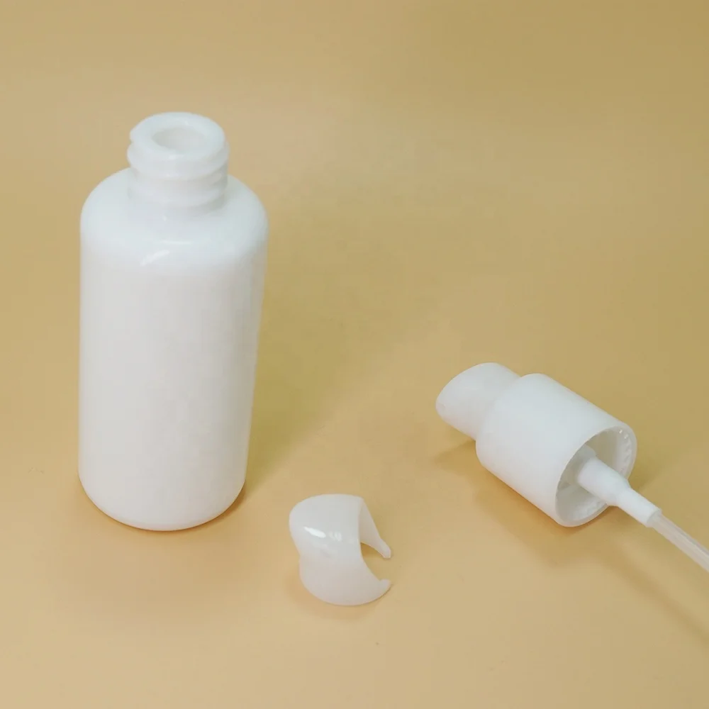 Recyclable skincare packaging 40ml opal glass bottle for serum and toner packaging with treatment pump