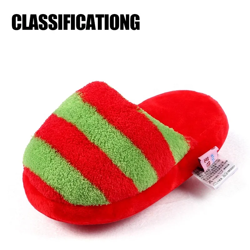 
2021 Pet toy slippers toy with voice different color interactive toys for both dog and cat interststing 