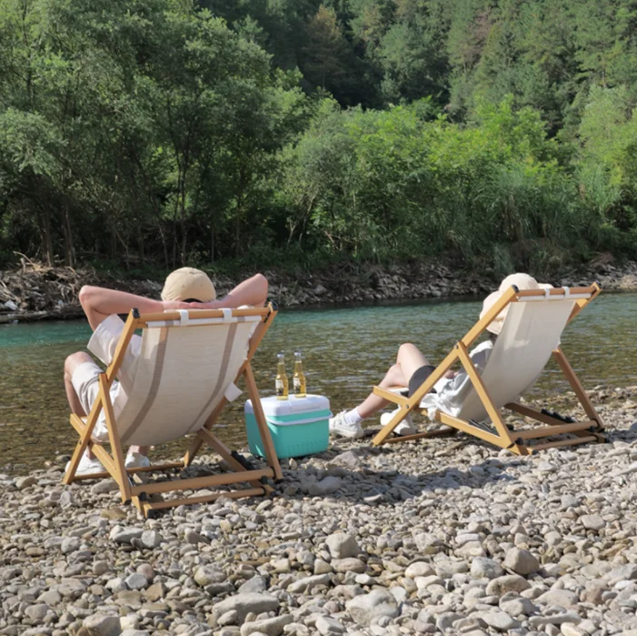 Outdoor folding beach chair wooden canvas chair for camping dinner