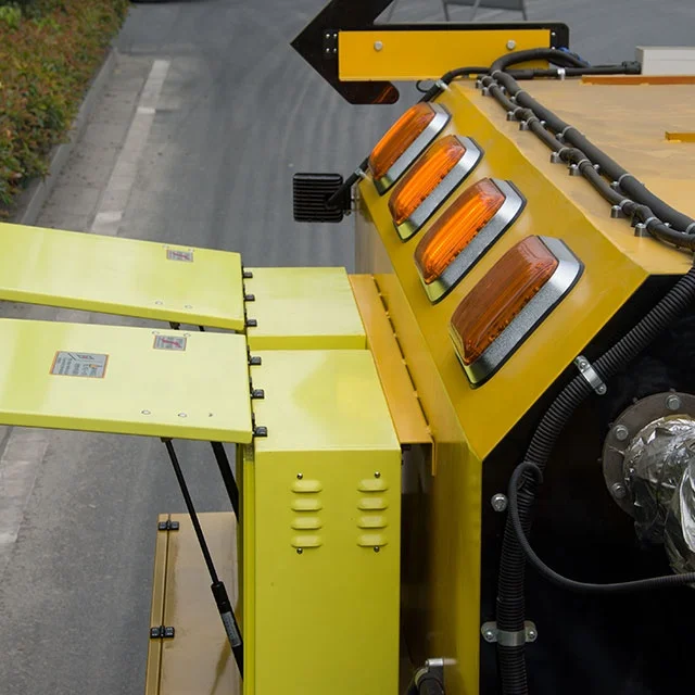 Factory Supplier 1500 L Asphalt Recycling Machine For Road Pothole Repair RZS-TG1500