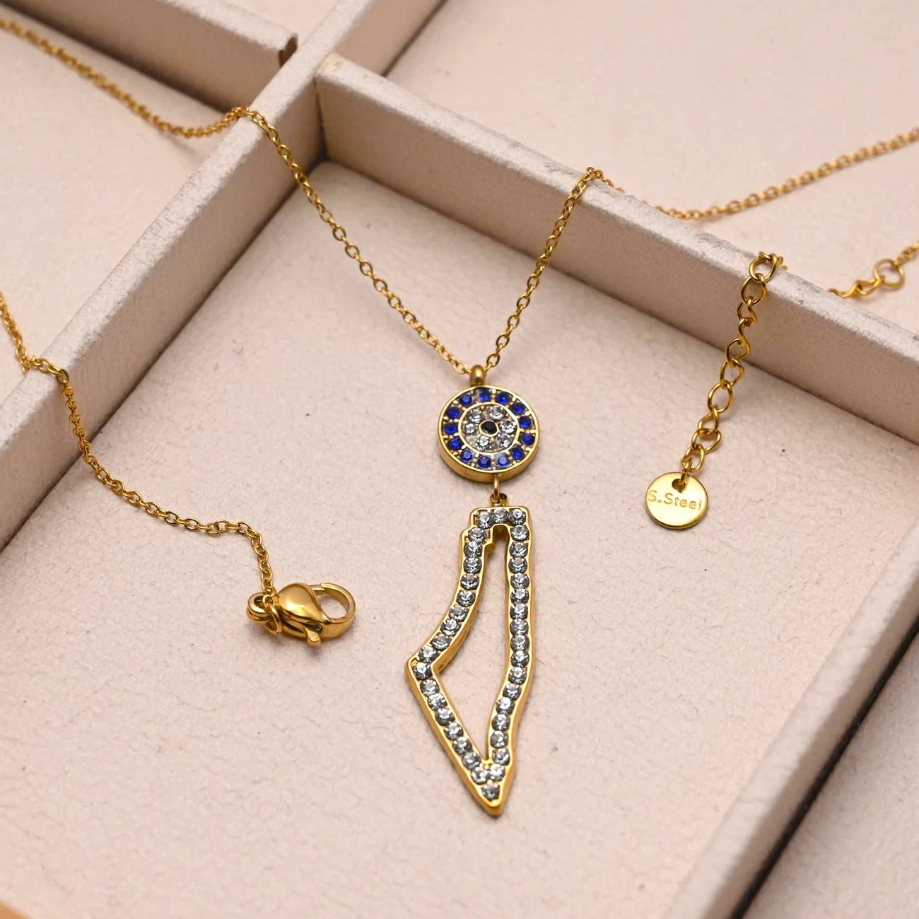 New Zircon Eye Palestine Necklace Islamic Jewelry 316l Stainless Steel PVD 18k Gold Plated Shiny Arabia Map Pendant Necklace