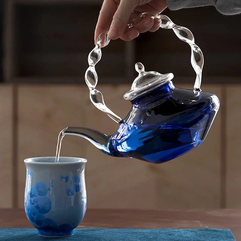 Blue Twisted Glass Teapot Heat-resistant Tea Kettle Glass Pot Kung Fu Tea Set Household Klein Blue Tea Maker 700ML Kettle Gift