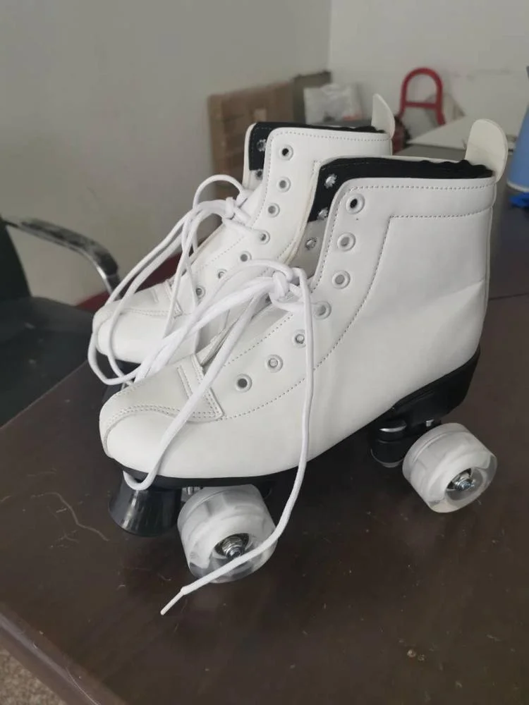 Top quality adult and kids flashing roller skate