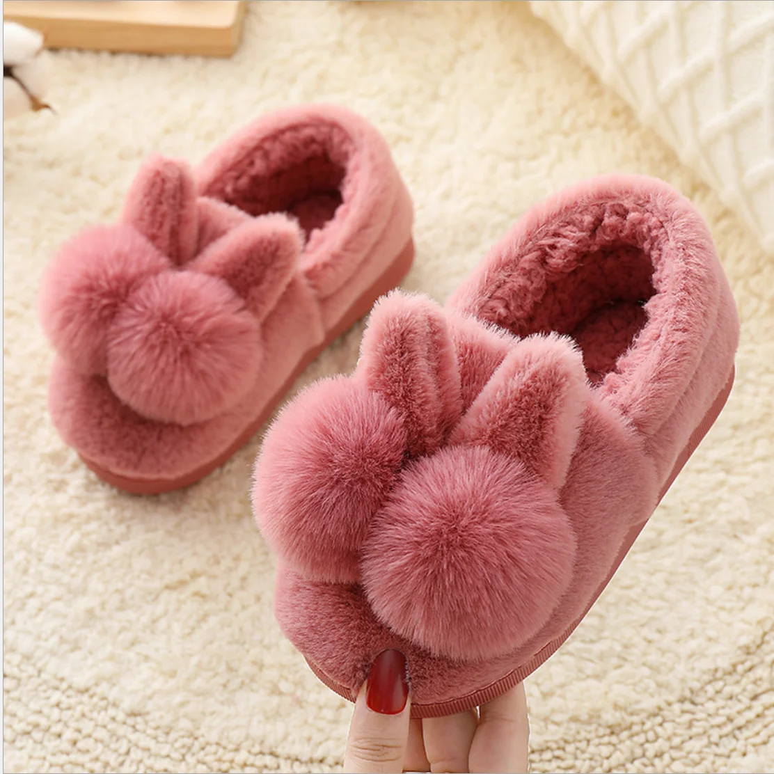 
warmly fur ball children winter close shoes kids indoor shoes with long ear 