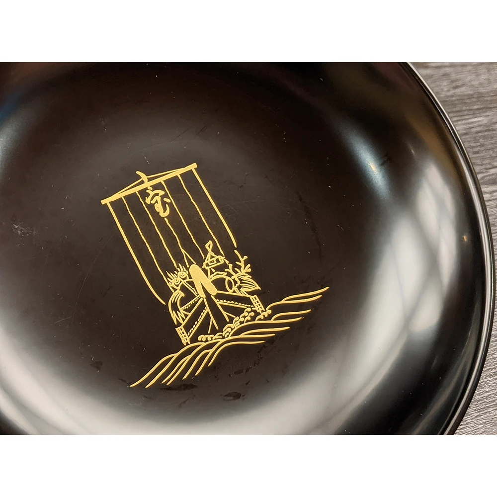 Nishimura Kisshodo Wooden Decorative Salad Bowl With A Lacquer Coating