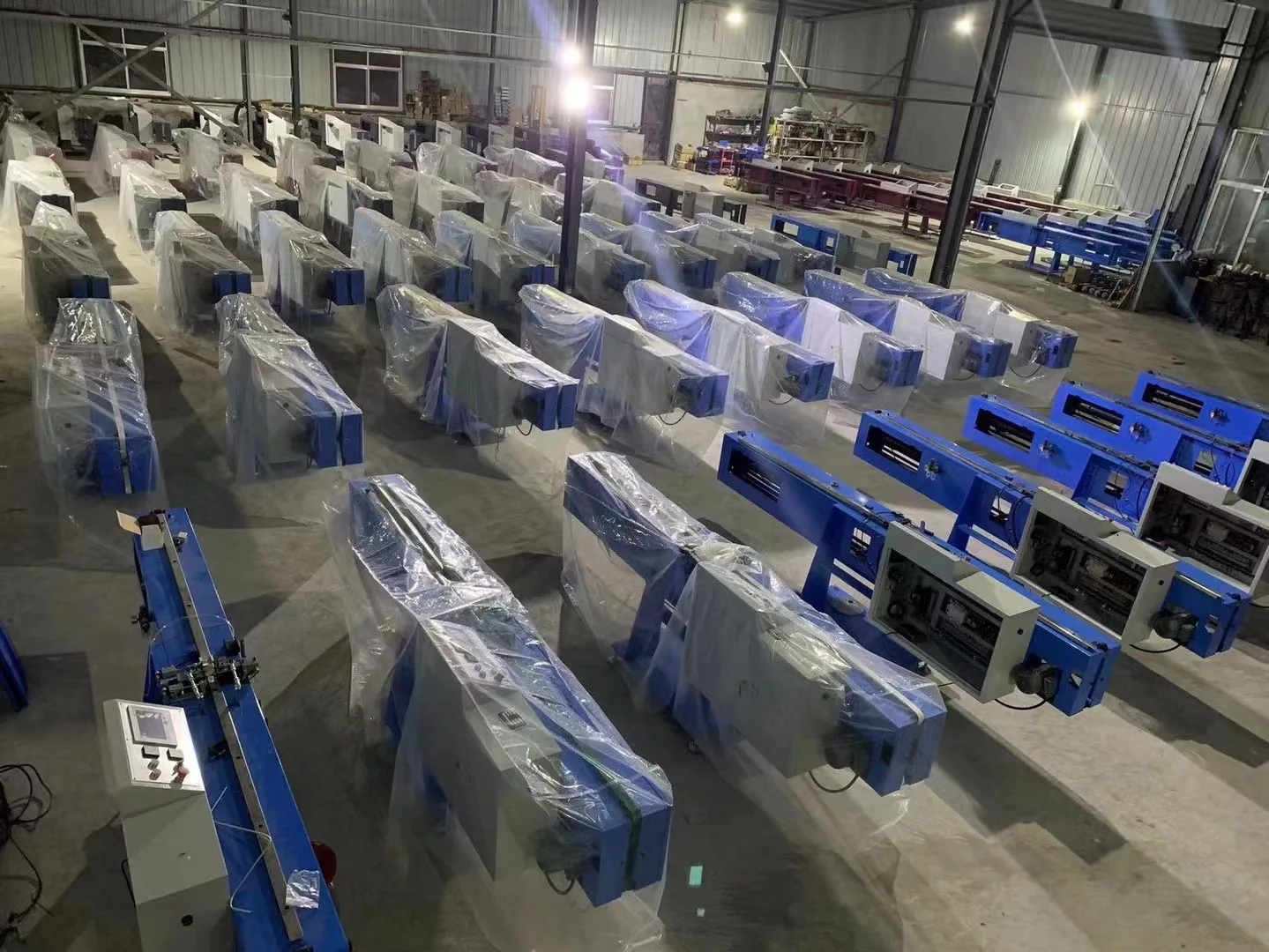 Low Price Semi-Automatic Double Glass Butyl Glue Coating Making Machine