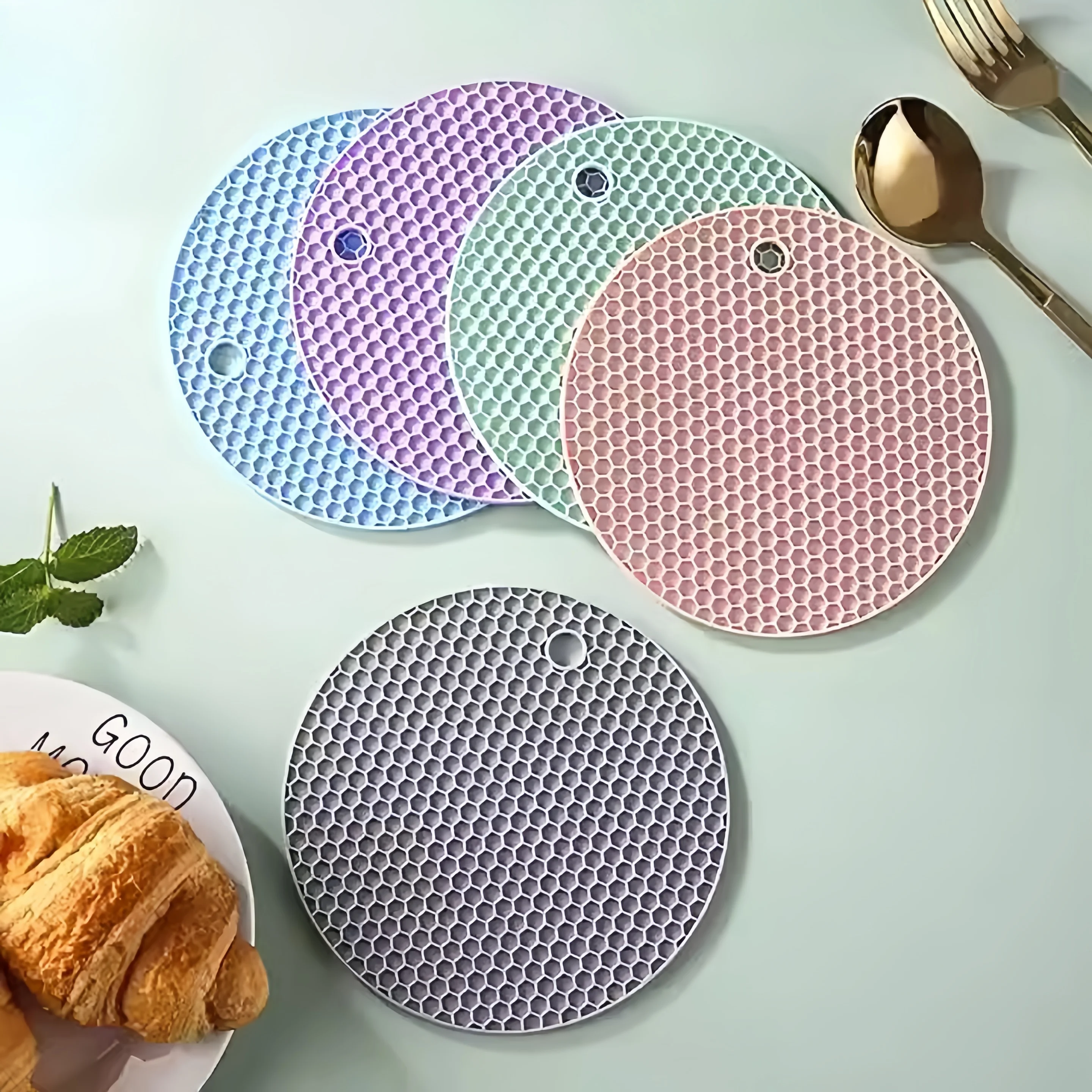 3pcs Thickened Silicone Mats 6.9-Inch for Hot Pots & Pans, Heat Resistant Table Mat, Non-Slip Hot Pads for Dishes & Cookware