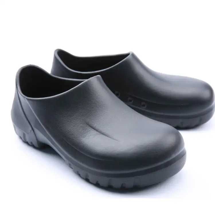 Wholesale Soft Medical Doctor Nurse Surgical Shoes Anti-slip Clogs Operating Room Slippers Chef Work Shoes safty shoes