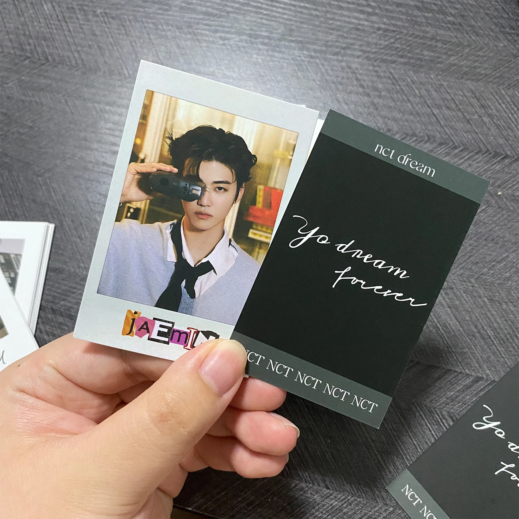 Custom design kpop idol Polaroid style double-sided printed photocards