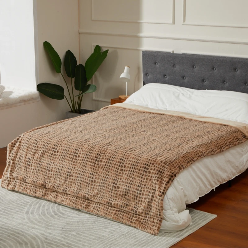 Роскошное Одеяло для взрослых на заказ, клетчатое двухместное одеяло из кроличьего меха в качестве удобного дивана, комфортное одеяло, зимняя простыня