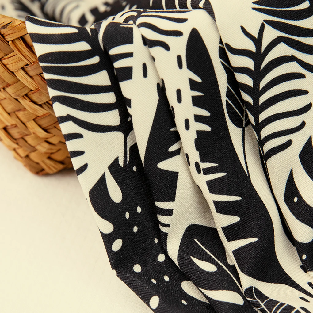 Изготовленный На Заказ «Чаллис» из искусственного шелка с цифровым принтом тропических в морском стиле узором виде листьев 100% вискоза ткань 160gsm для мужской одежды