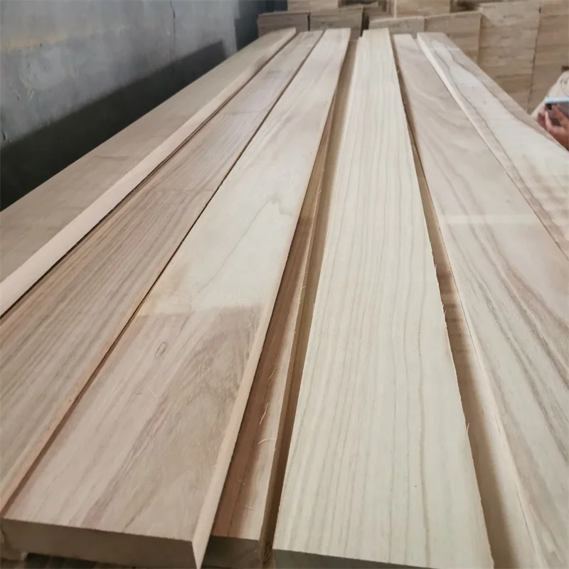 Factory directly supply  saw timber paulownia wood nature color without glue for surftboard /Ski wood core