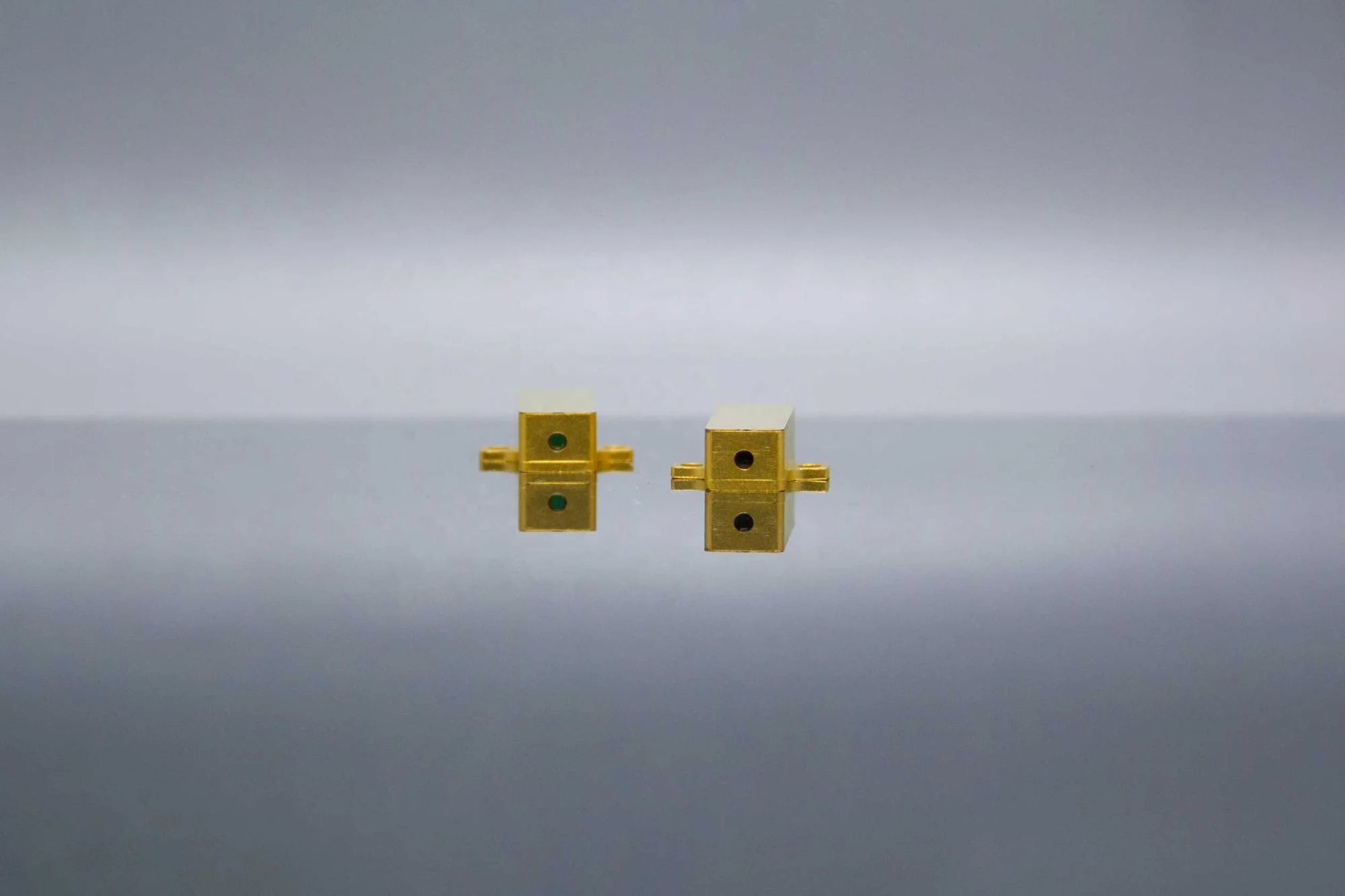 1535nm Er GLASS eye safe laser transmitter