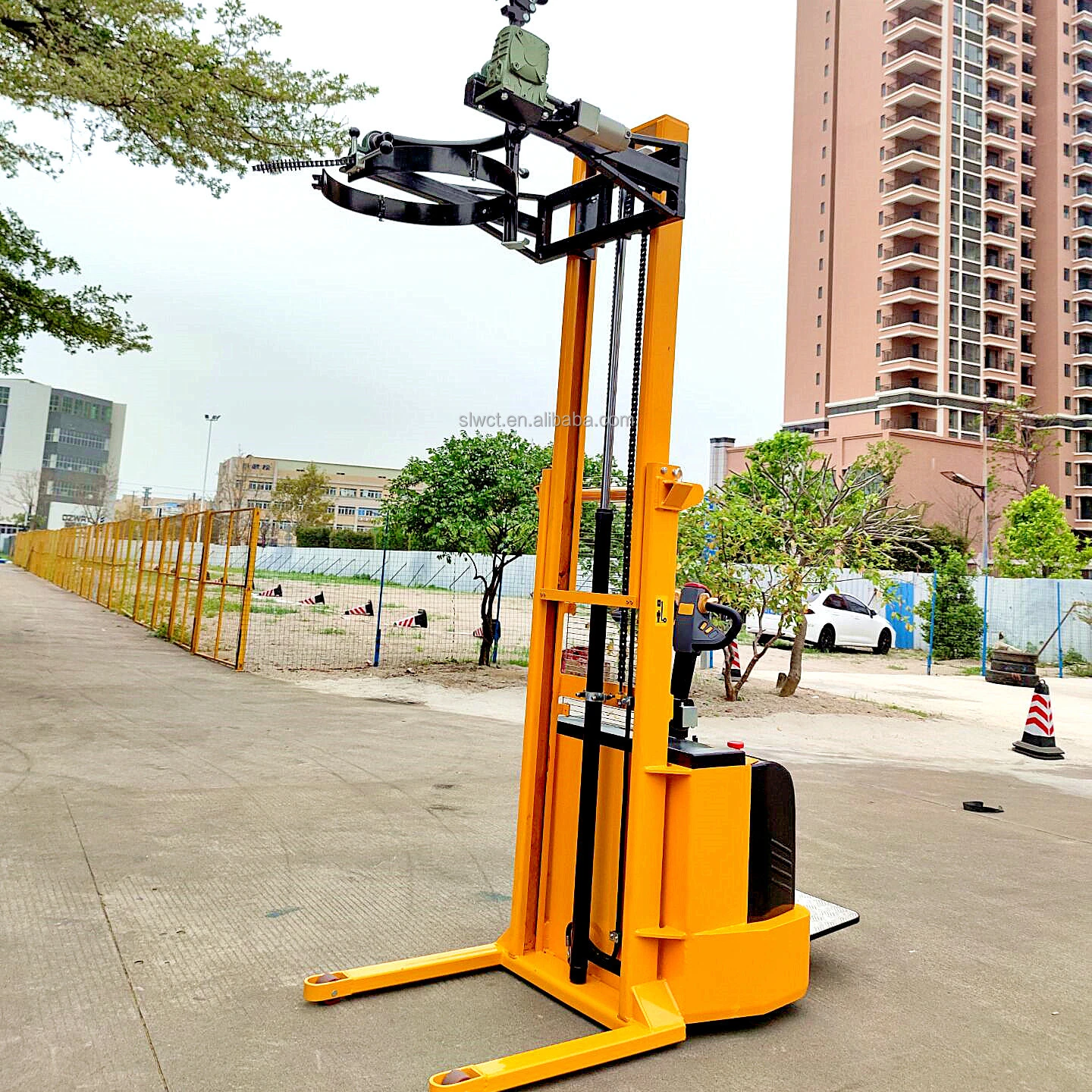 Self Propelled  Fully Electric  Hydraulic Drum Lift Stacker