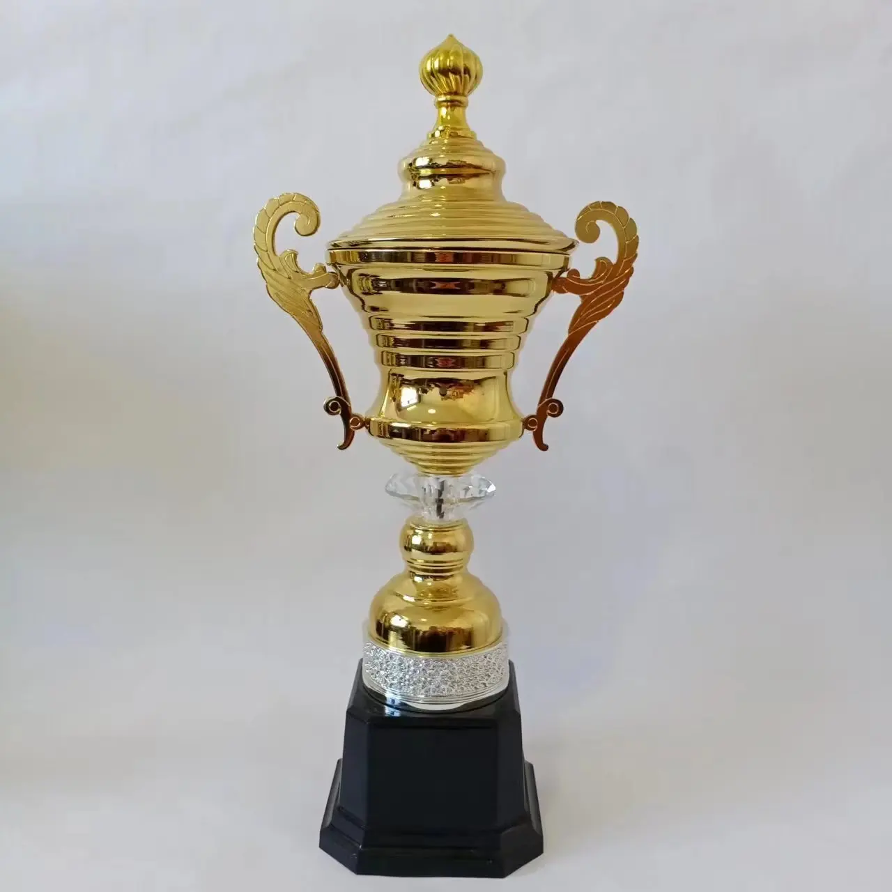 High Quality  Award Trophy Cup Football Big Gold Silver Metal Trophy for Sports Event Champions  league