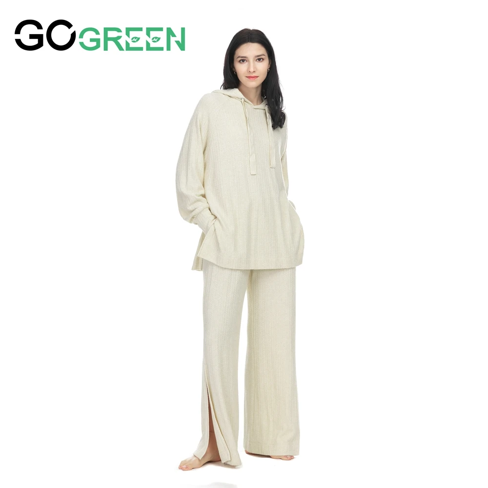 Manufacturers Winter Polyester Long Sleeve Fleece Pajama Sets For Women