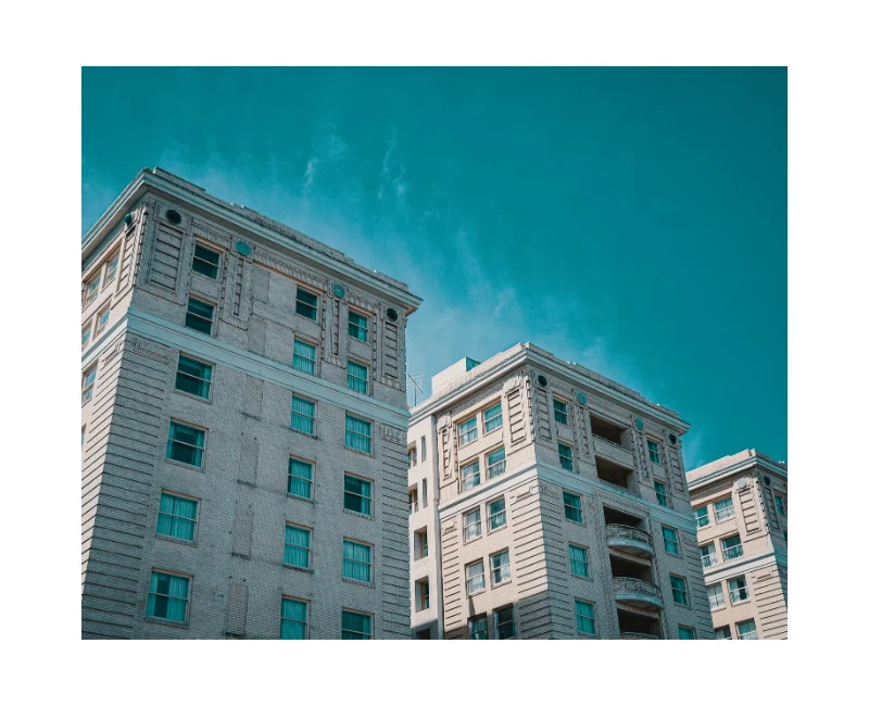 Горячая оцинкованная стальная конструкция сборный жилой дом с сэндвич-панелью полный Многоквартирный для продажи