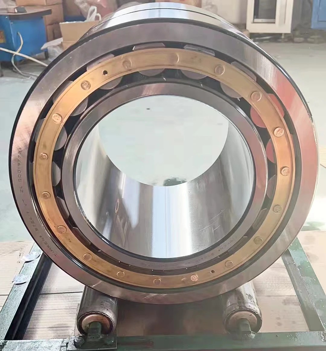 High speed transmission 572617 Size 230*400*253mm double row cylindrical roller bearing