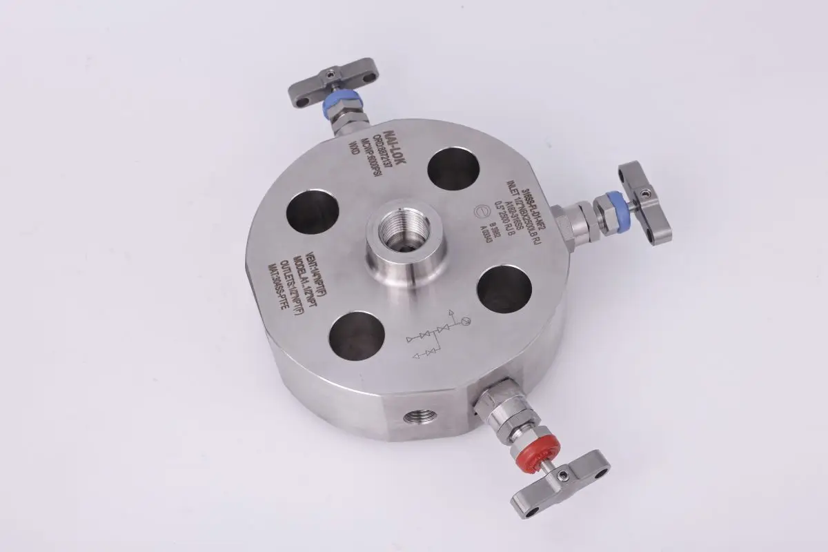 Super Duplex Steel 2507 Monoflange Double Block and Bleed Valves 1/2 NPT 6000psi DBB Manifolds Valve for Pressure Transmitter