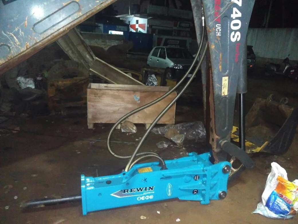 SB81N  Breaker Excavator Hammer Box Silenced Type Hydraulic Breaker