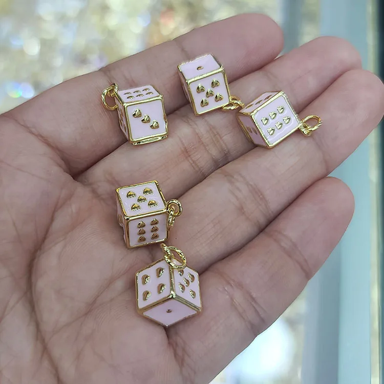 CZ8834 Chic Dainty Diamond 18k Gold CZ Micro Pave Dice Charm Pendant for Necklace Bracelet Jewelry DIY Making