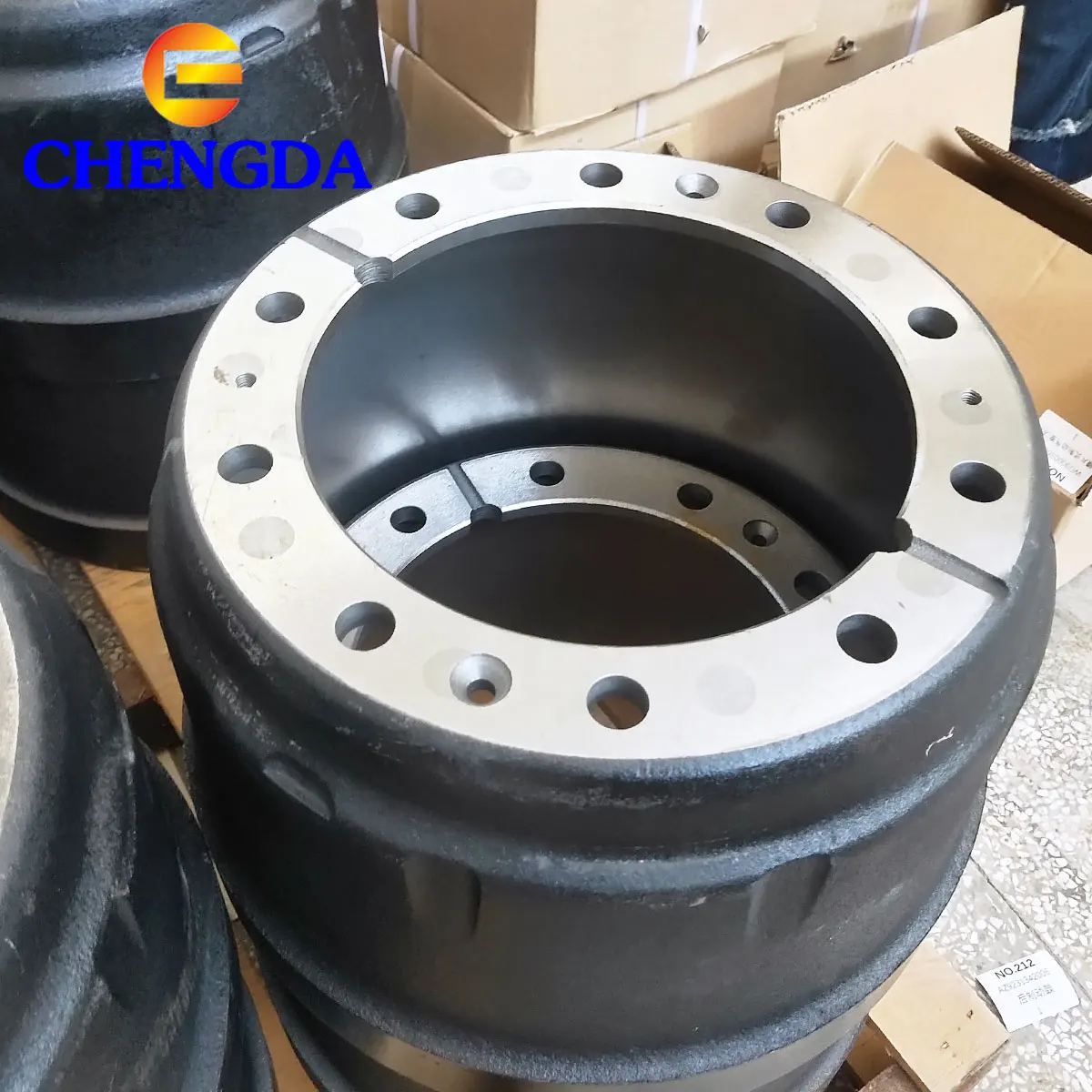 Задний правый левый барабан для тяжелых грузовиков AZ9231342006 OEM