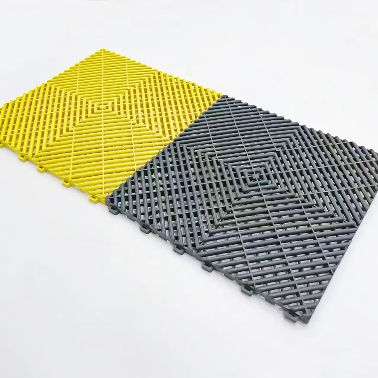 Vinyl Garage Flooring Tiles Solid PVC Vented Interlocking Non-Slip Design Car Wash Click Modular Plastic Mould Indoor Outdoor