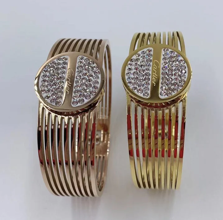 Gold Silver Rose Gold Titanium Steel Bracelet inlaid with Exquisite Diamond with Butterfly and Flower Pattern