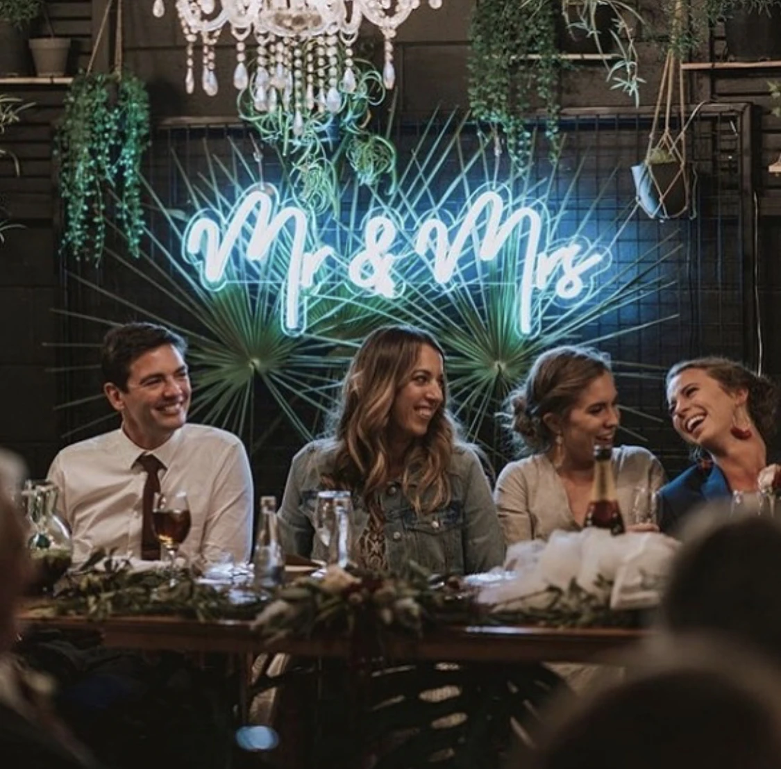 Koncept Drop Shipping 20inch Mr&Mrs led custom signs Neon Light Advertising Custom LED Neon Sign