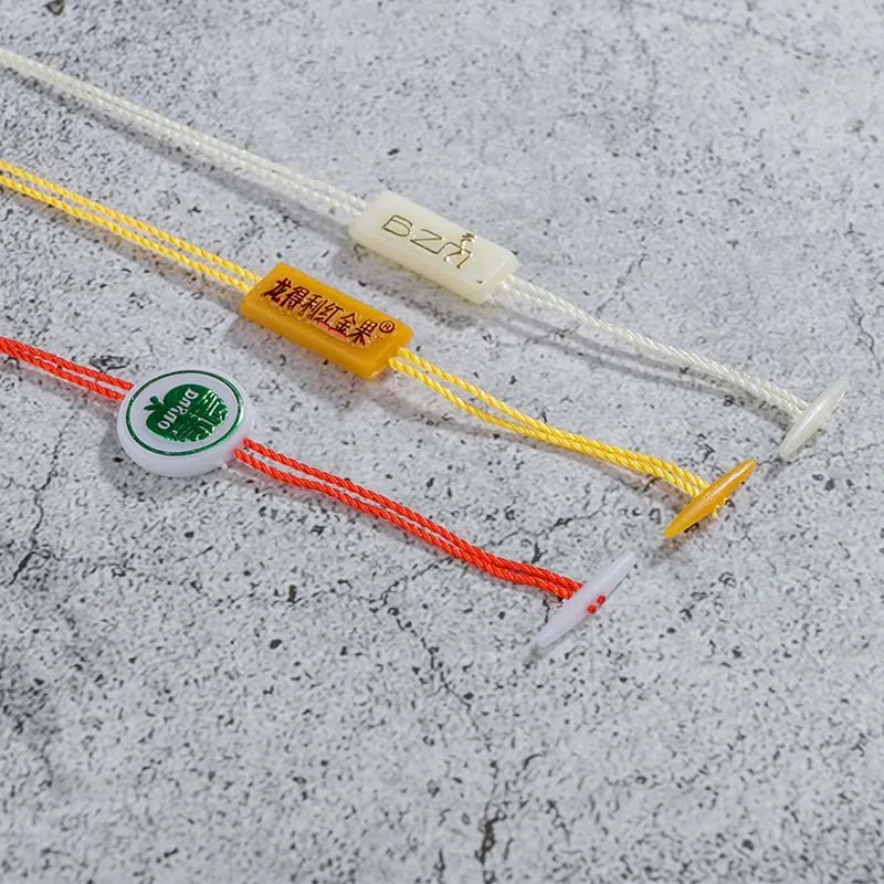 Custom 3D Embossed Brand Name Logo Garment Hangtag String Loop Plastic Seal Tag Sustainable Hang Tag String Lock